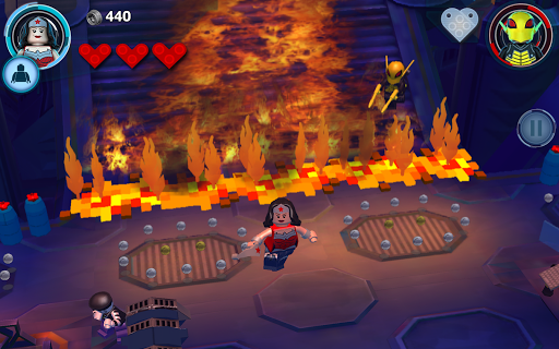 LEGO ® Batman: Beyond Gotham